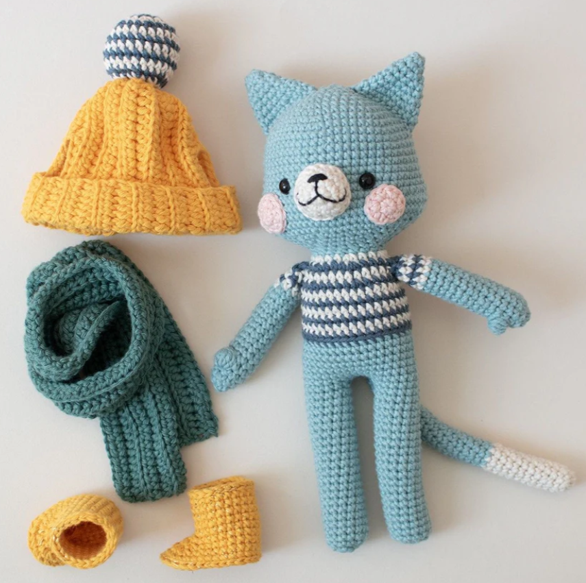 2-in-1 Amigurumi Dog & Cat Crochet Pattern